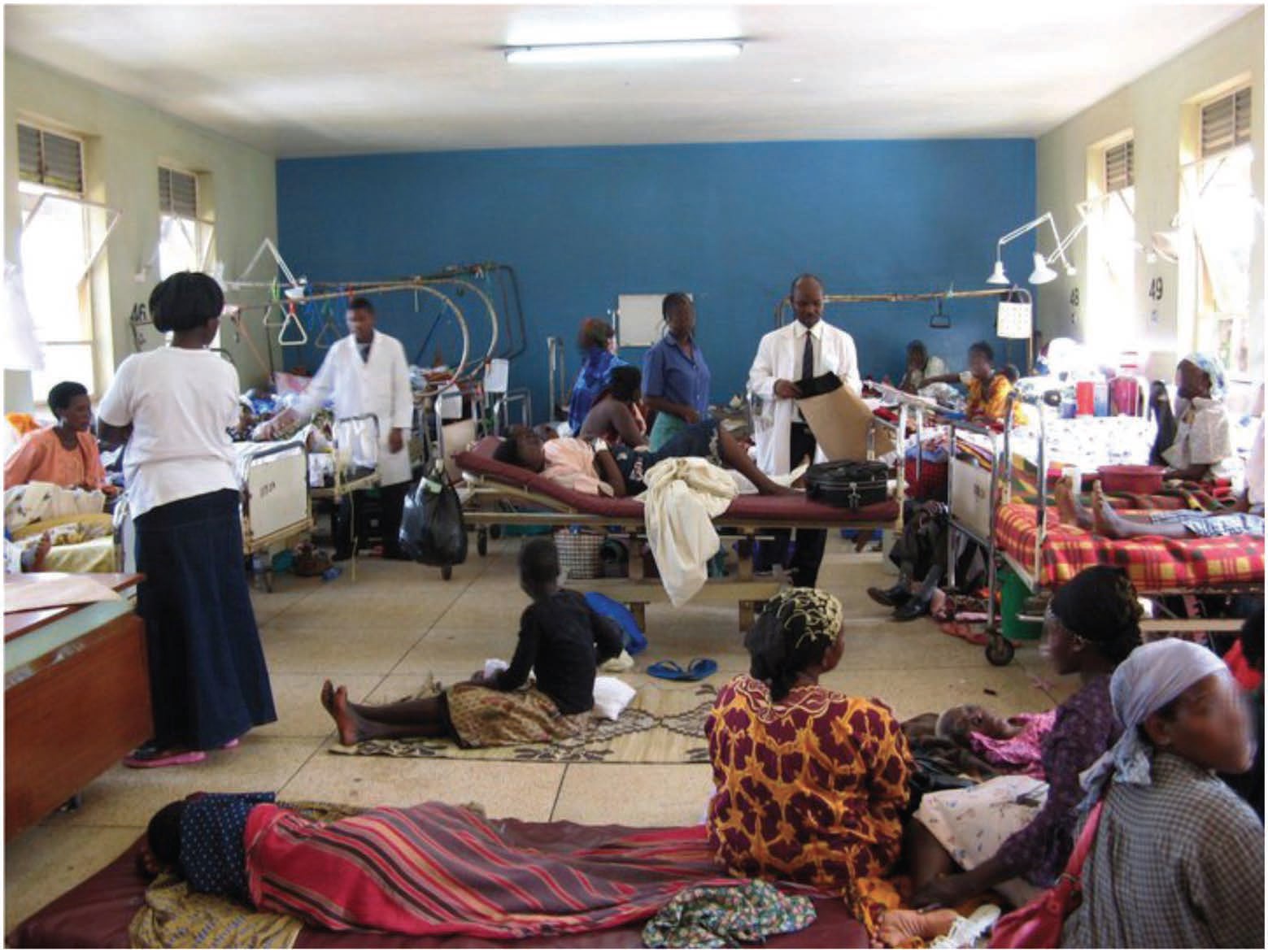 Towards entry "Department of Medicine 4 wins grant for supporting patient-centered care in Uganda"