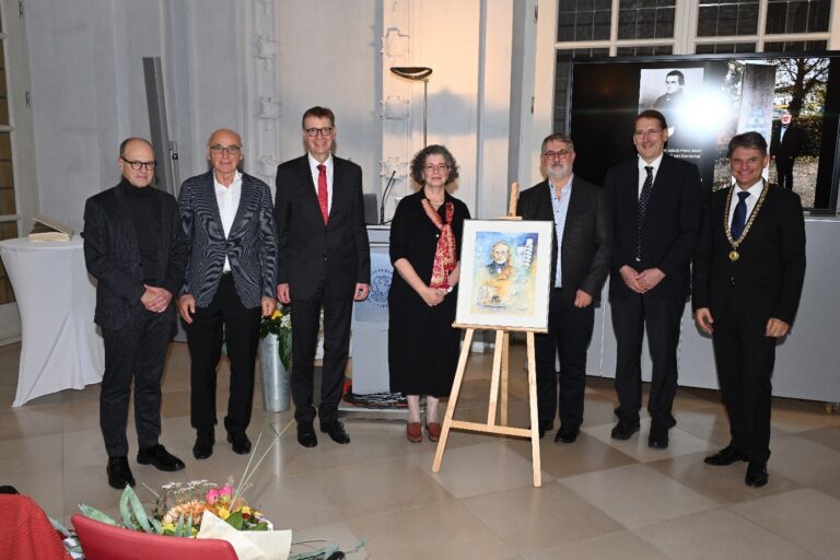 Outstanding Researcher Honored